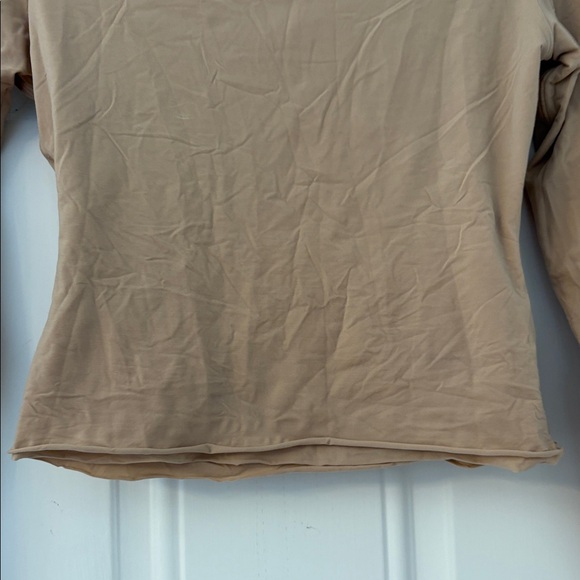 SKIMS Nude cropped Long Sleeve sz S - Picture 5 of 6